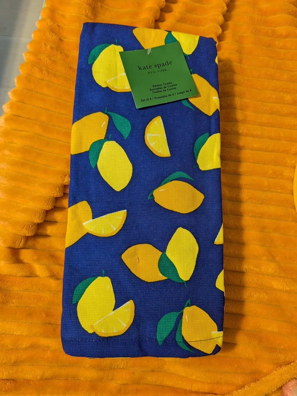kate spade Lemon Print Towel & Lemon Pot Holder - Picture 6 of 7